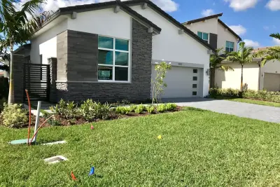 4845 Marston Ln, Lake Worth: photo 1 of 25
