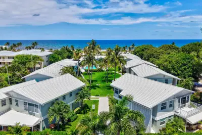320 S Ocean Blvd #V-F, Delray Beach: photo 1 of 31