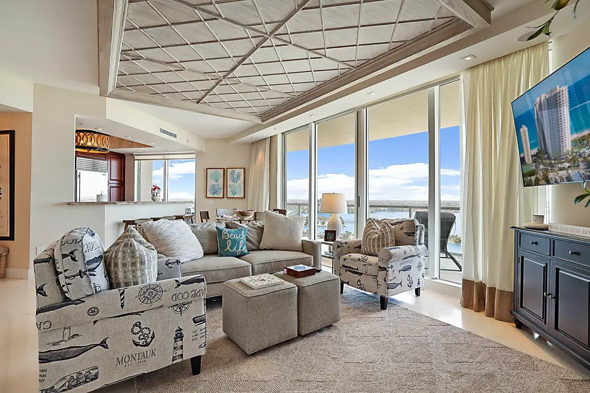 2700 N Ocean Dr #2206B, Riviera Beach: photo 1 of 37