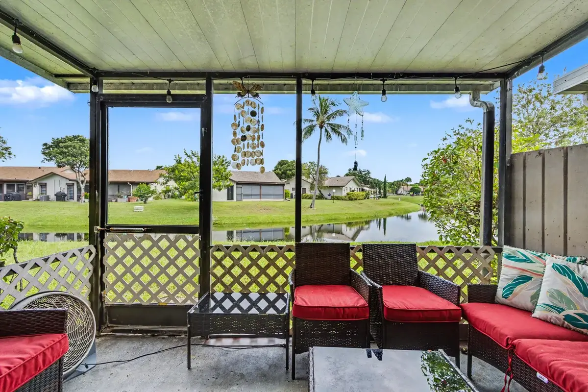 2269 Discovery Cir W, Deerfield Beach: photo 1 of 51