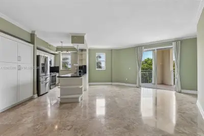 7265 SW 89th St #A314, Miami: photo 1 of 51