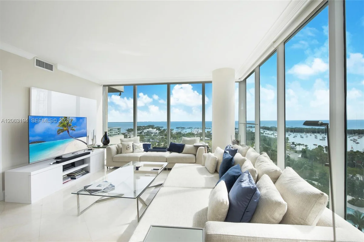 3400 SW 27th Ave #1003, Miami: photo 1 of 20