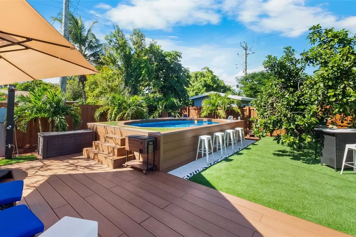 1341 NW 5th Ave, Fort Lauderdale: photo 1 of 21