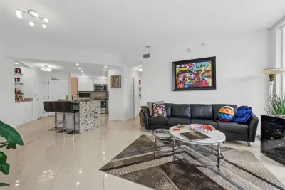347 N New River Dr E #310, Fort Lauderdale: photo 1 of 45