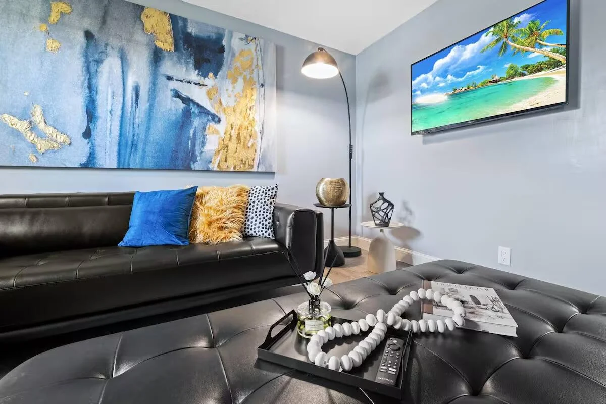 2015 NW 37th Ter NW #403, Lauderdale Lakes: photo 1 of 34