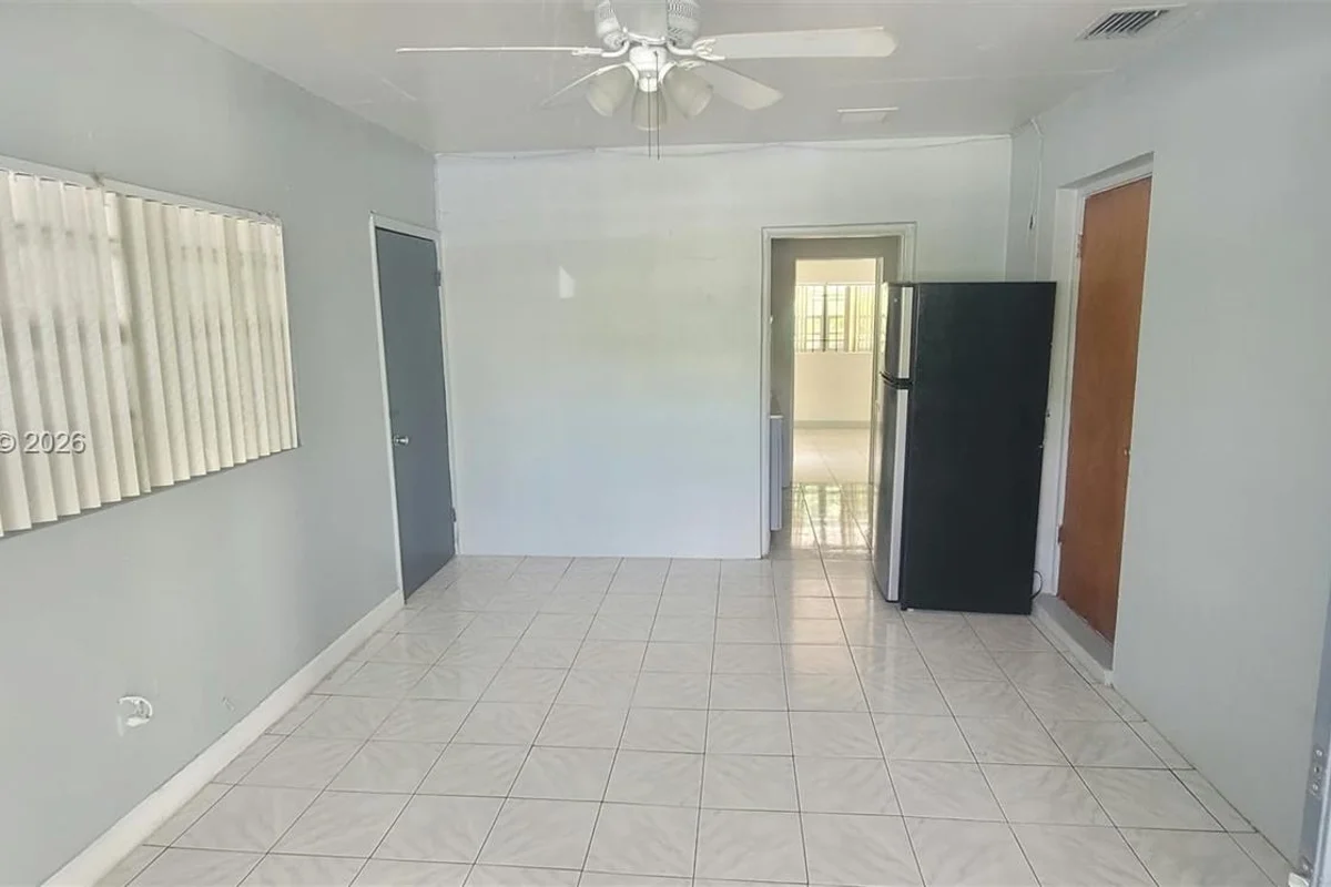19701 NW 12th Ave #1, Miami Gardens: photo 1 of 7