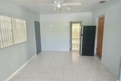 19701 NW 12th Ave #1, Miami Gardens: photo 1 of 7