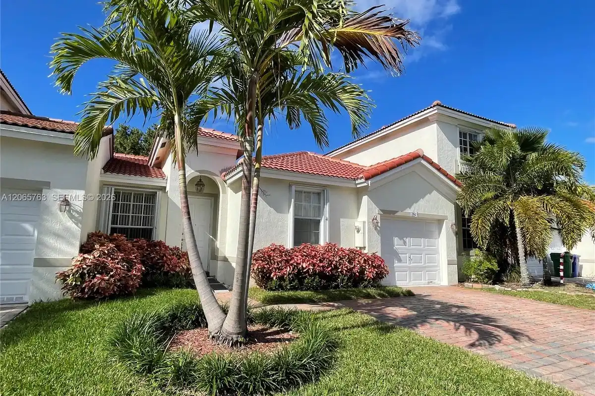 2624 SW 188th Ave, Miramar: photo 1 of 34