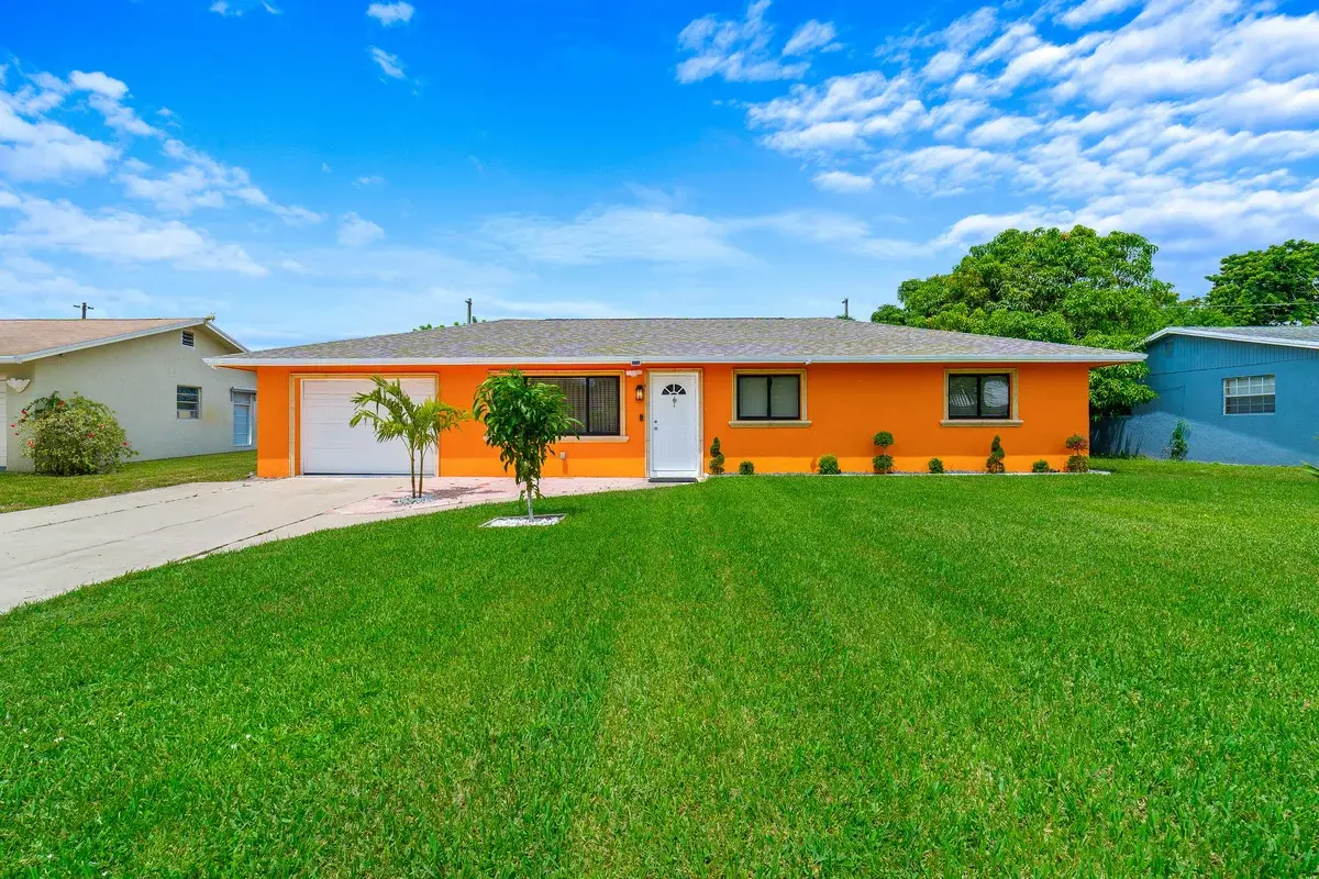 6767 Massachusetts Dr, Lake Worth: photo 1 of 28