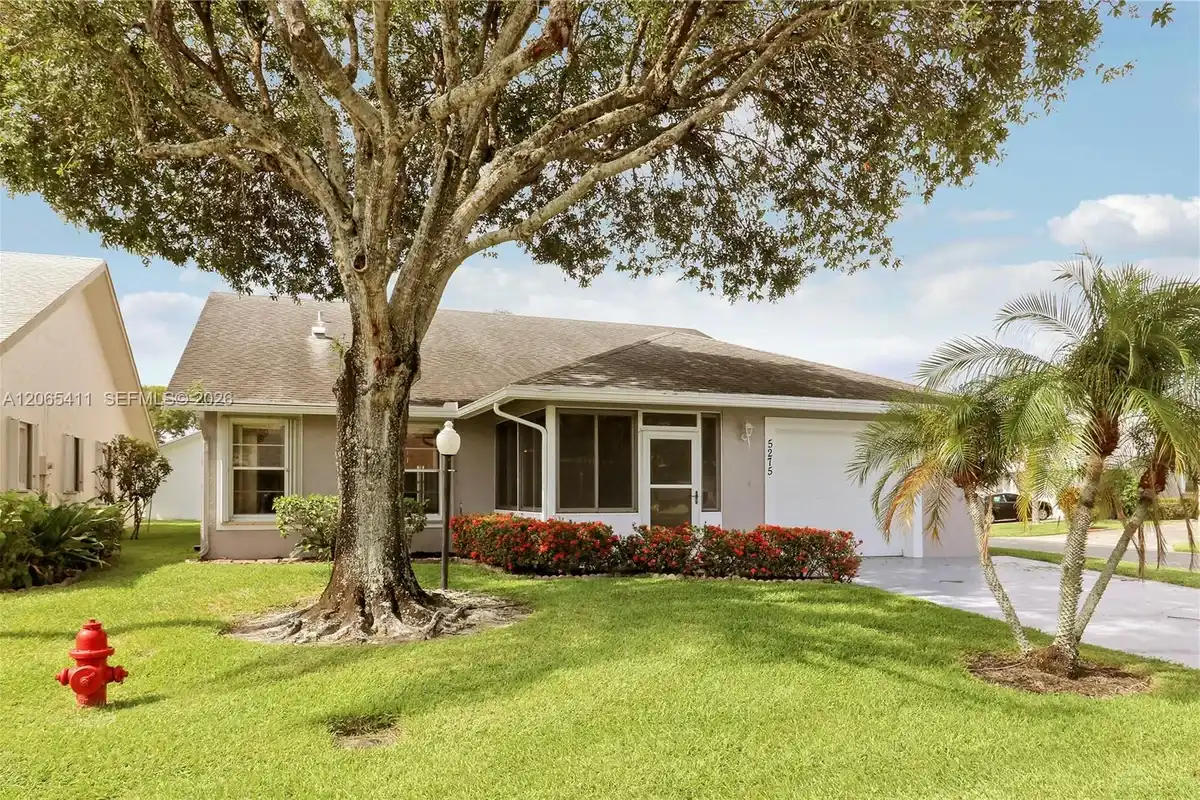 5275 Tiffany Anne Cir, West Palm Beach: photo 1 of 30