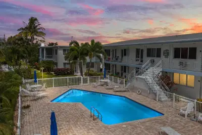 3201 SE 12th St #A2, Pompano Beach: photo 1 of 25