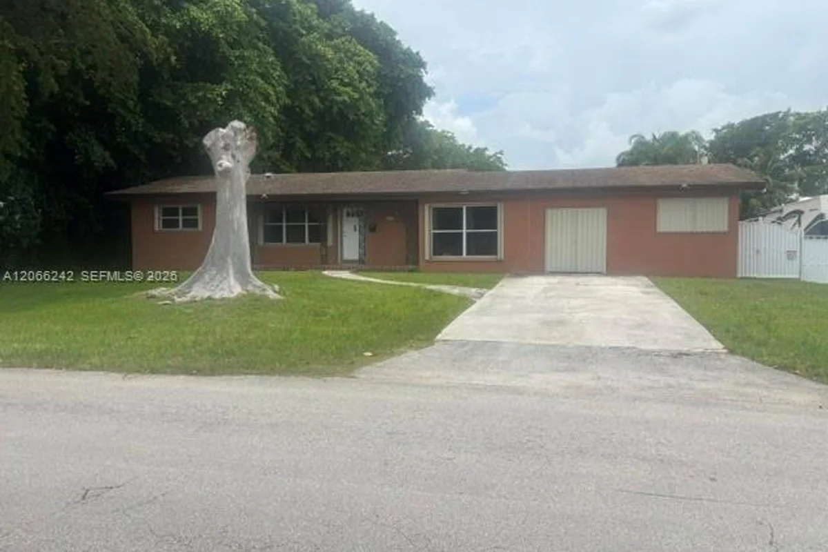 30340 SW 170th Ave, Homestead: photo 1 of 22