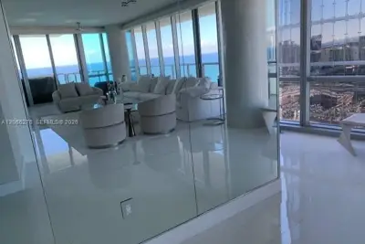 17121 Collins Ave #2808, Sunny Isles Beach: photo 1 of 18