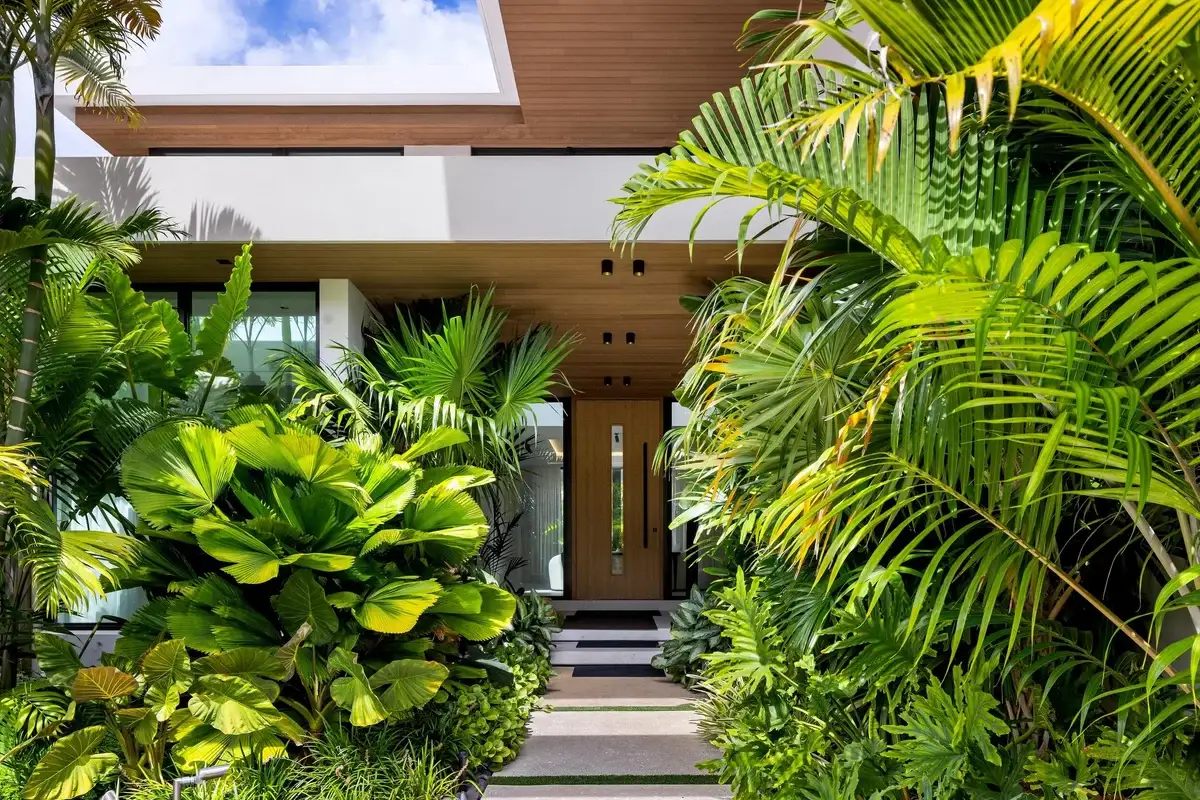 41 Nurmi Dr, Fort Lauderdale: photo 1 of 101