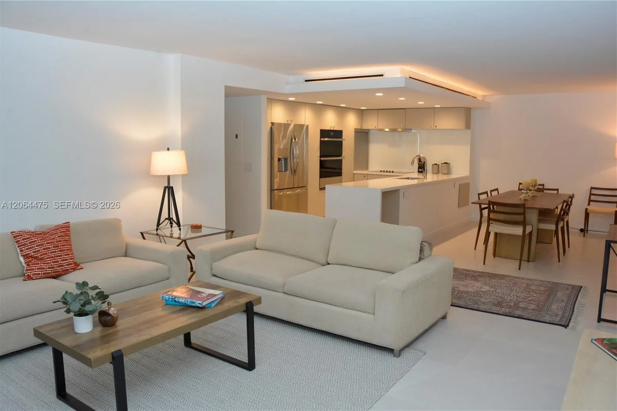 177 Ocean Lane Dr #713, Key Biscayne: photo 1 of 22