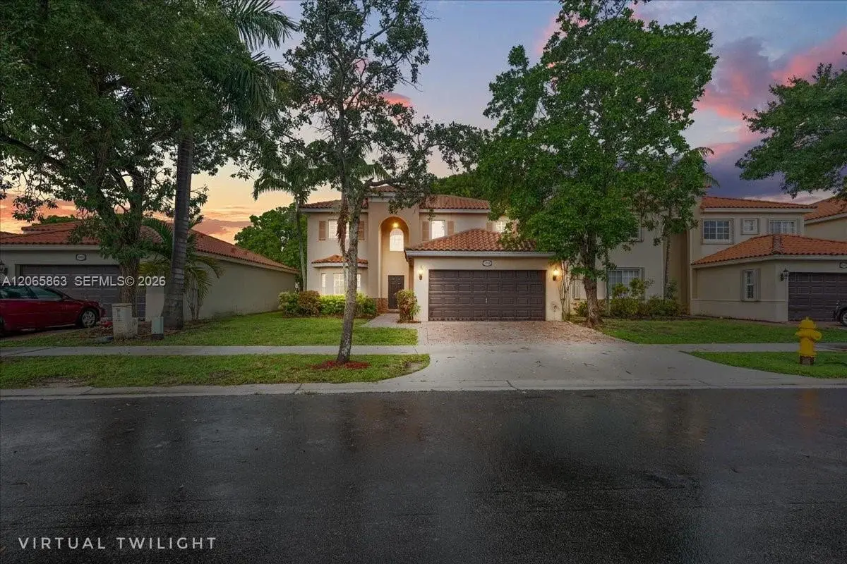 1720 NE 35 Ave, Homestead: photo 1 of 44