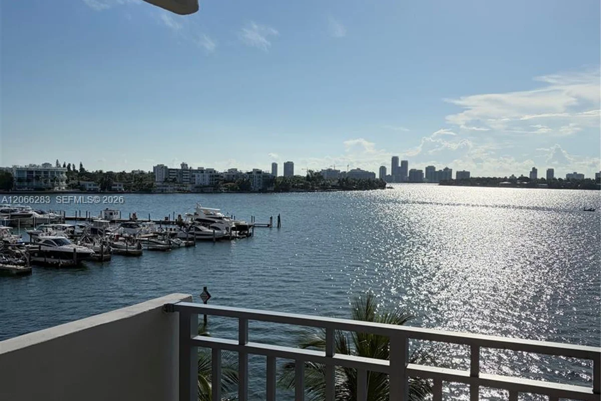 7545 E Treasure Dr #5G, North Bay Village: photo 1 of 6