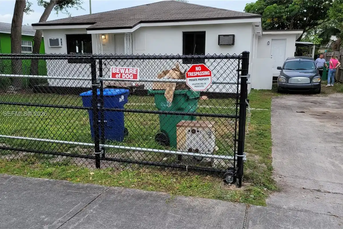 Home in Miami: photo 1 of 21