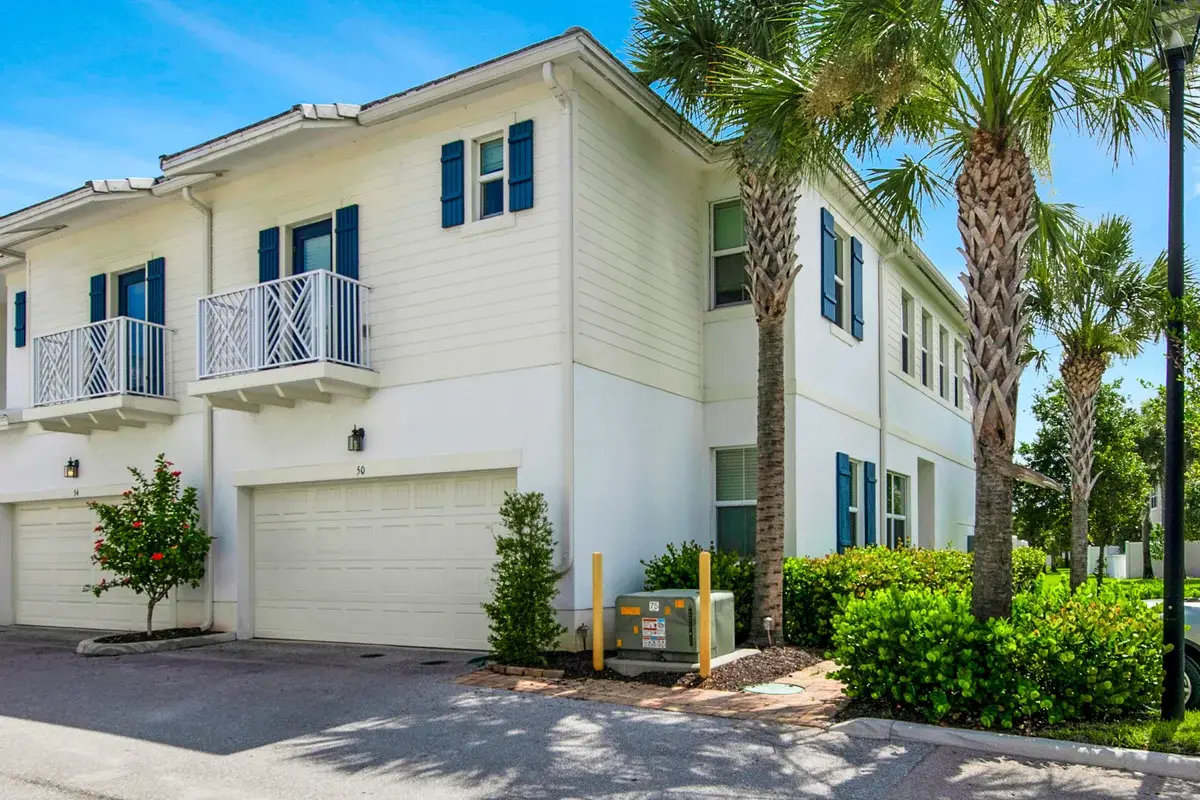 50 Palm Ln, Royal Palm Beach: photo 1 of 45