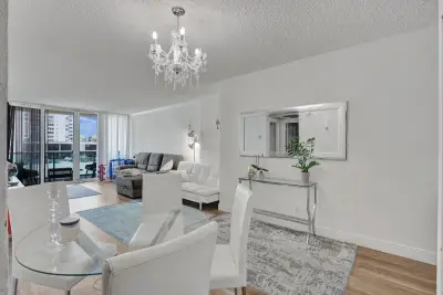 2501 S Ocean Dr #338, Hollywood: photo 1 of 28