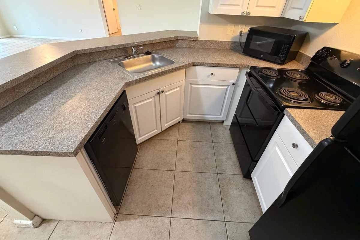 9144 W Atlantic Blvd #836, Coral Springs: photo 1 of 30