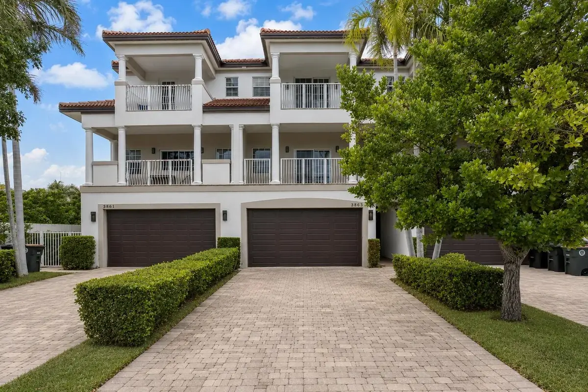 3863 NE 22nd Way, Lighthouse Point: photo 1 of 42