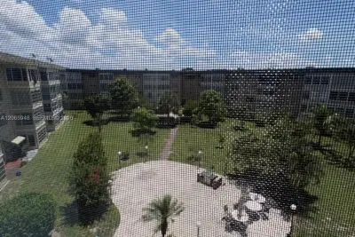 3091 NW 46th Ave #407C, Lauderdale Lakes: photo 1 of 20
