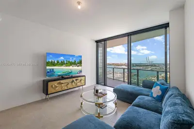 500 Alton Rd #1204, Miami Beach: photo 1 of 22