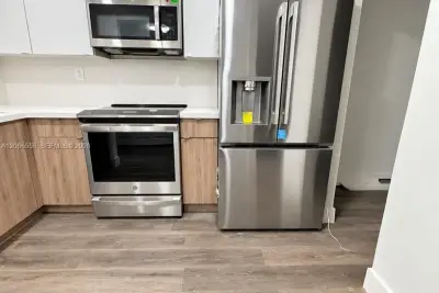 8325 Sunrise Lakes Blvd #112, Sunrise: photo 1 of 9