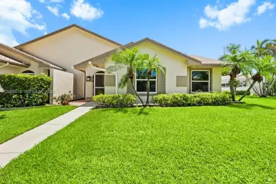9370 Boca Gardens Pkwy #D, Boca Raton: photo 1 of 25
