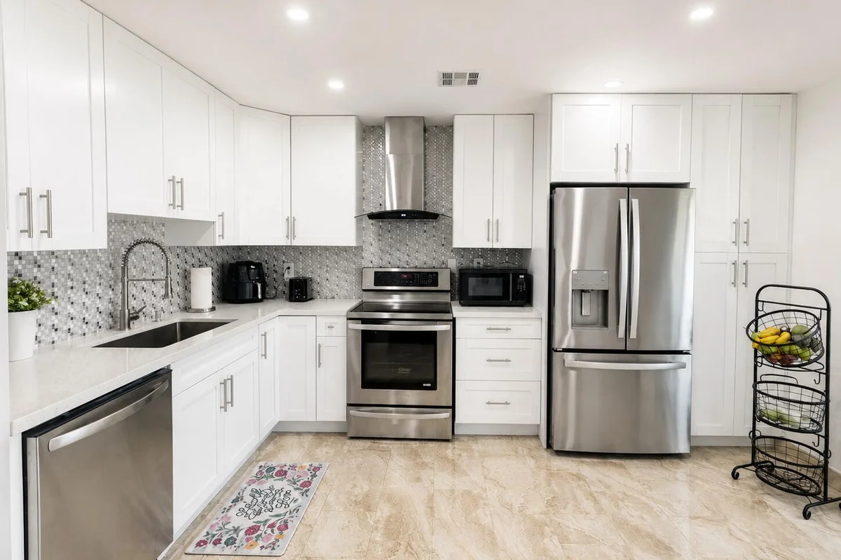 4918 Alder Dr #D, West Palm Beach: photo 1 of 12