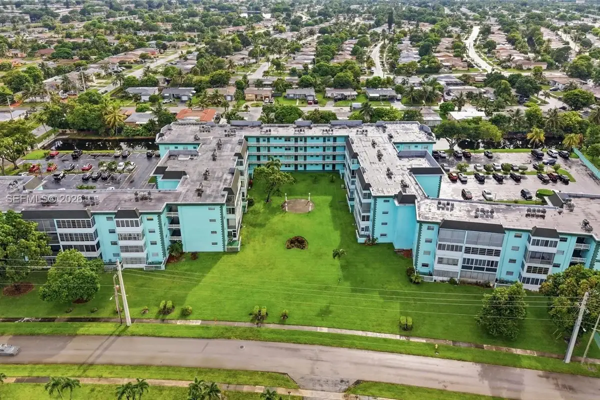 4141 NW 44th Ave #217, Lauderdale Lakes: photo 1 of 34