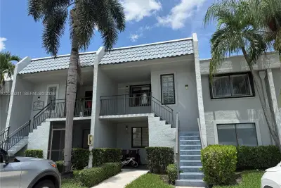 16511 Blatt Blvd #203, Weston: photo 1 of 33