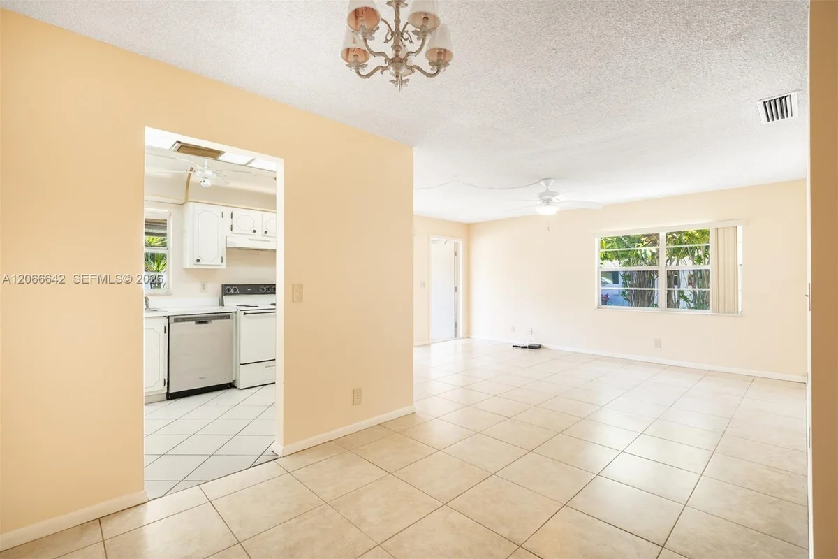 3645 SW Natura Ave #D, Deerfield Beach: photo 1 of 29