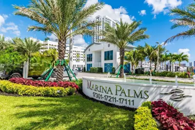 17301 Biscayne Blvd #1004, North Miami Beach: photo 1 of 28