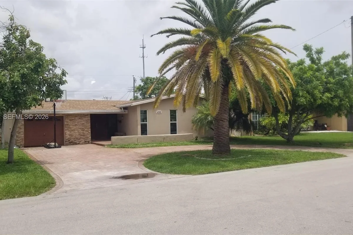 6729 Arbor Dr, Miramar: photo 1 of 32