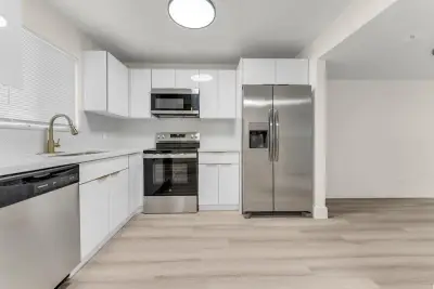 2701 N 34th Ave #1D, Hollywood: photo 1 of 28