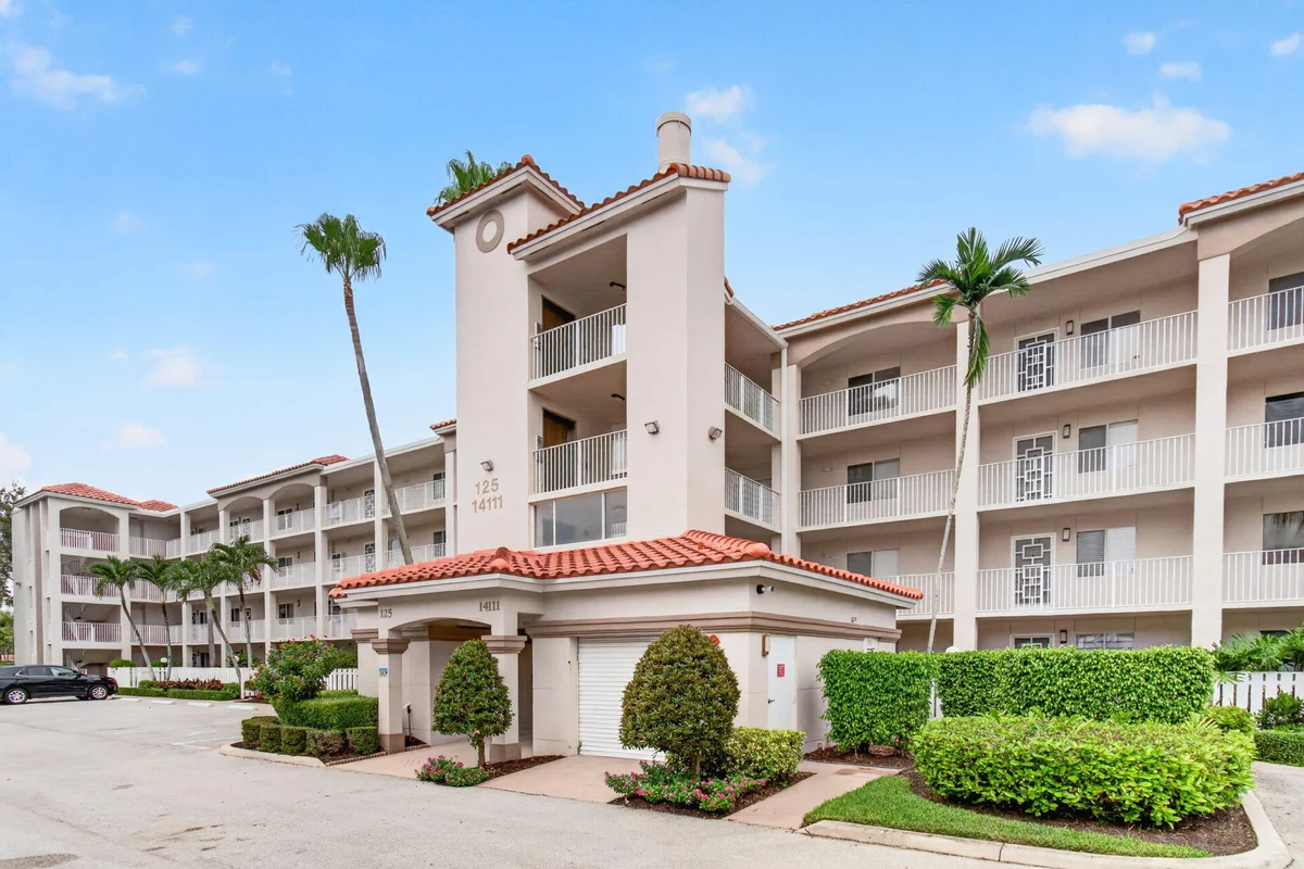 14111 Royal Vista Dr #407, Delray Beach: photo 1 of 72