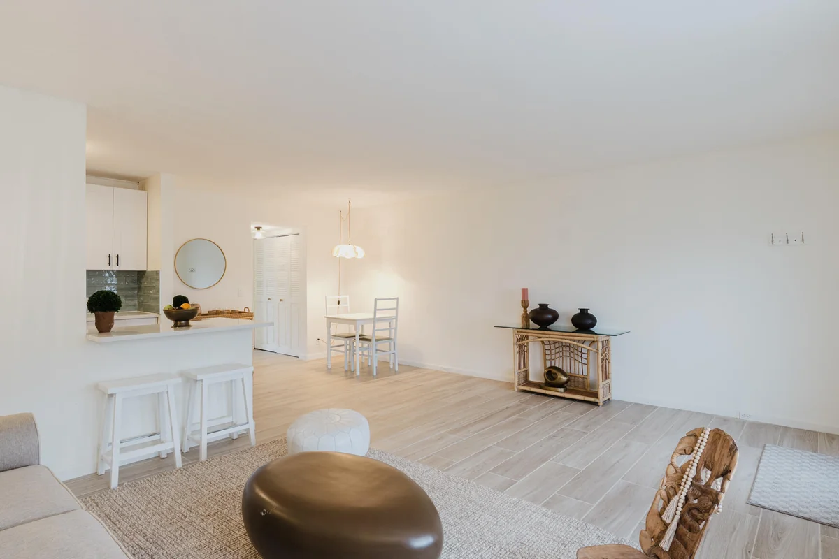272 Preston Way, Boca Raton: photo 1 of 14