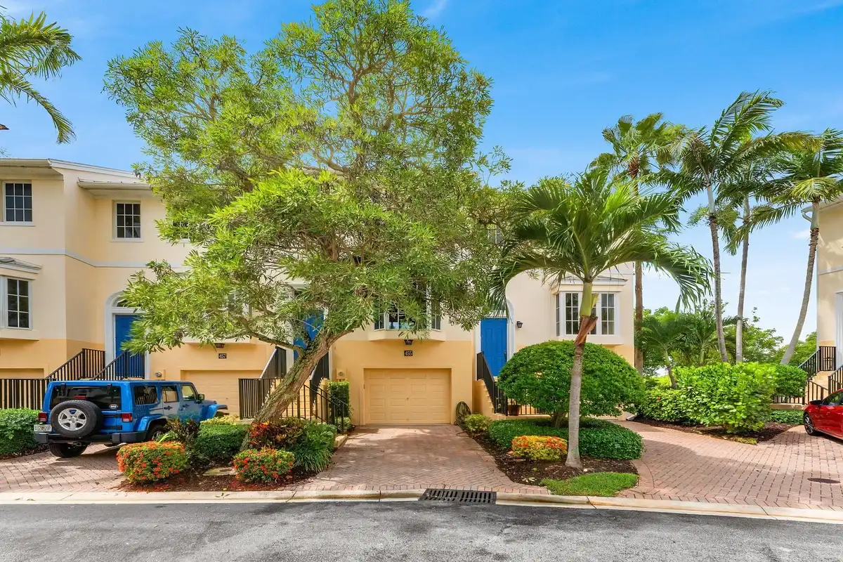 455 Juno Dunes Way, Juno Beach: photo 1 of 31
