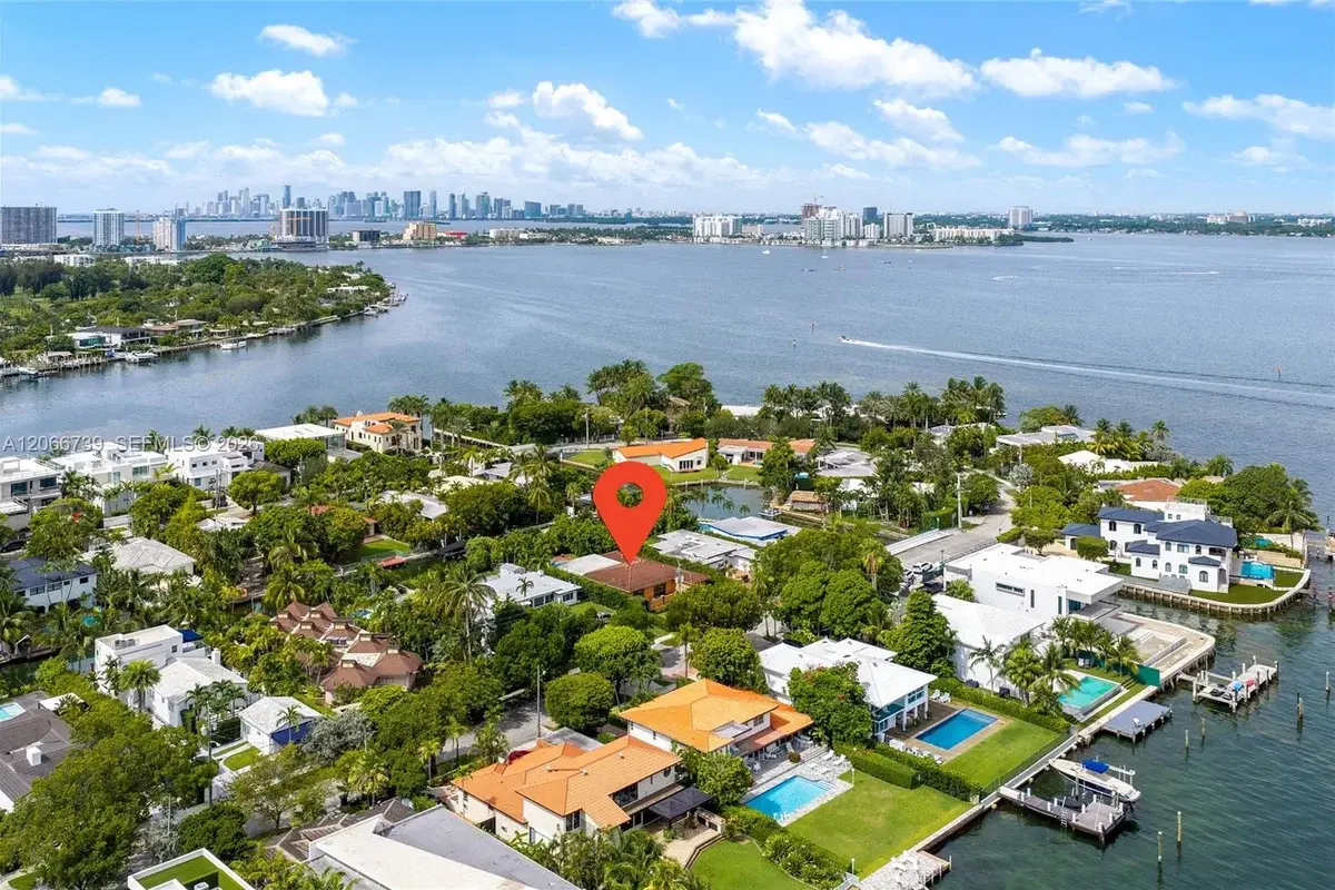 1860 Cleveland Rd, Miami Beach: photo 1 of 29