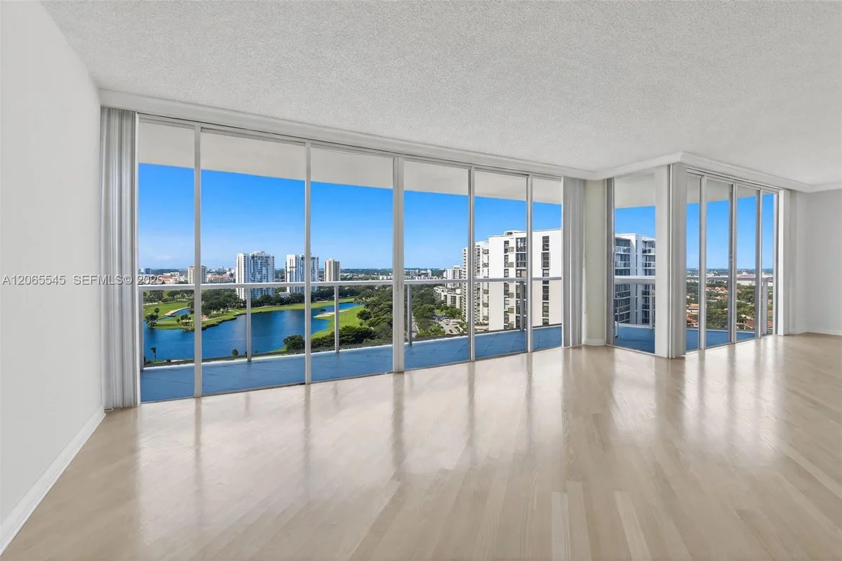20281 E Country Club Dr #1801, Aventura: photo 1 of 76
