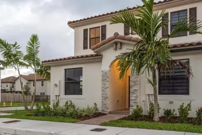 11789 SW 245th Ter, Homestead: photo 1 of 20
