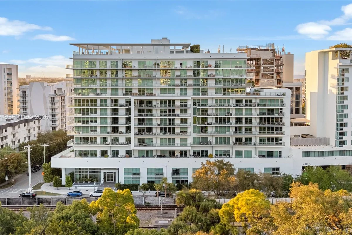 1600 SW 1st Ave #307, Miami: photo 1 of 42