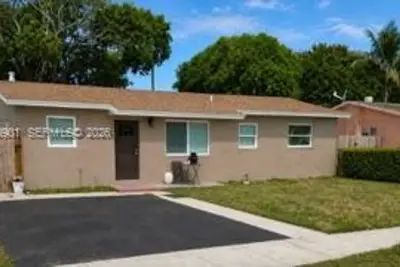 5271 NE 8th Ter, Deerfield Beach: photo 1 of 15