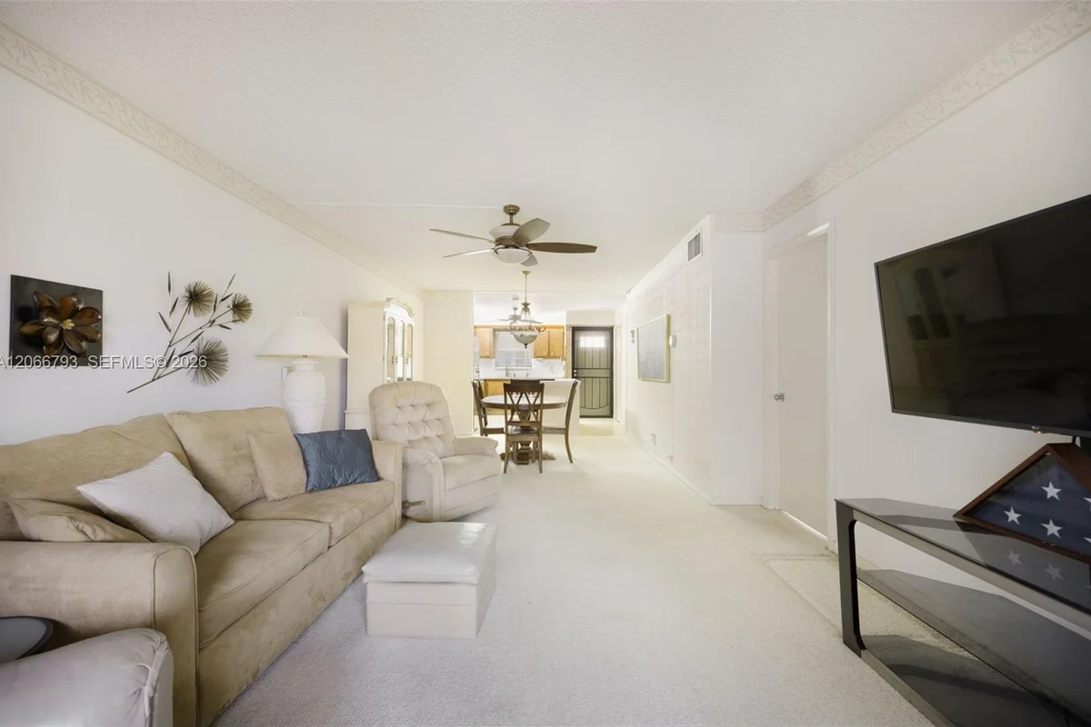 750 SE 6th Ave #322, Deerfield Beach: photo 1 of 29