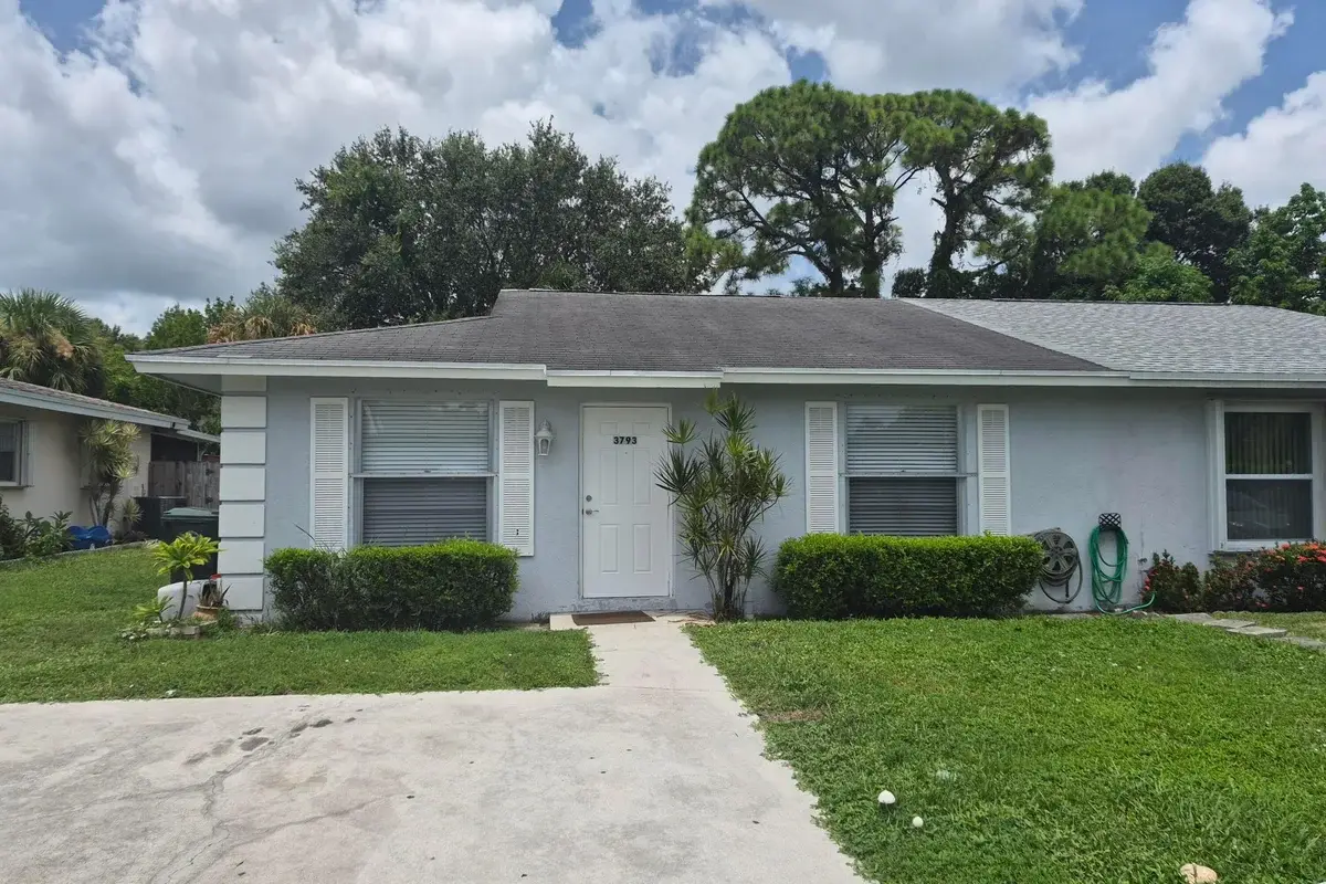 3793 Heather Dr W, Lake Worth: photo 1 of 16