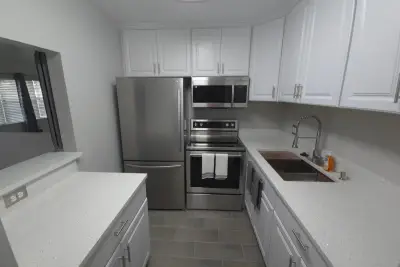 208 Kent M, West Palm Beach: photo 1 of 40