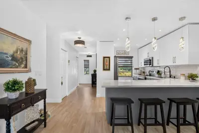 8425 Casa Del Lago #H, Boca Raton: photo 1 of 34