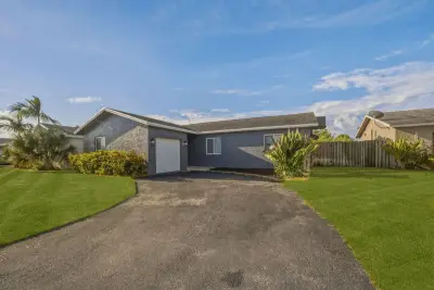 11130 NW 26th Pl, Sunrise: photo 1 of 14
